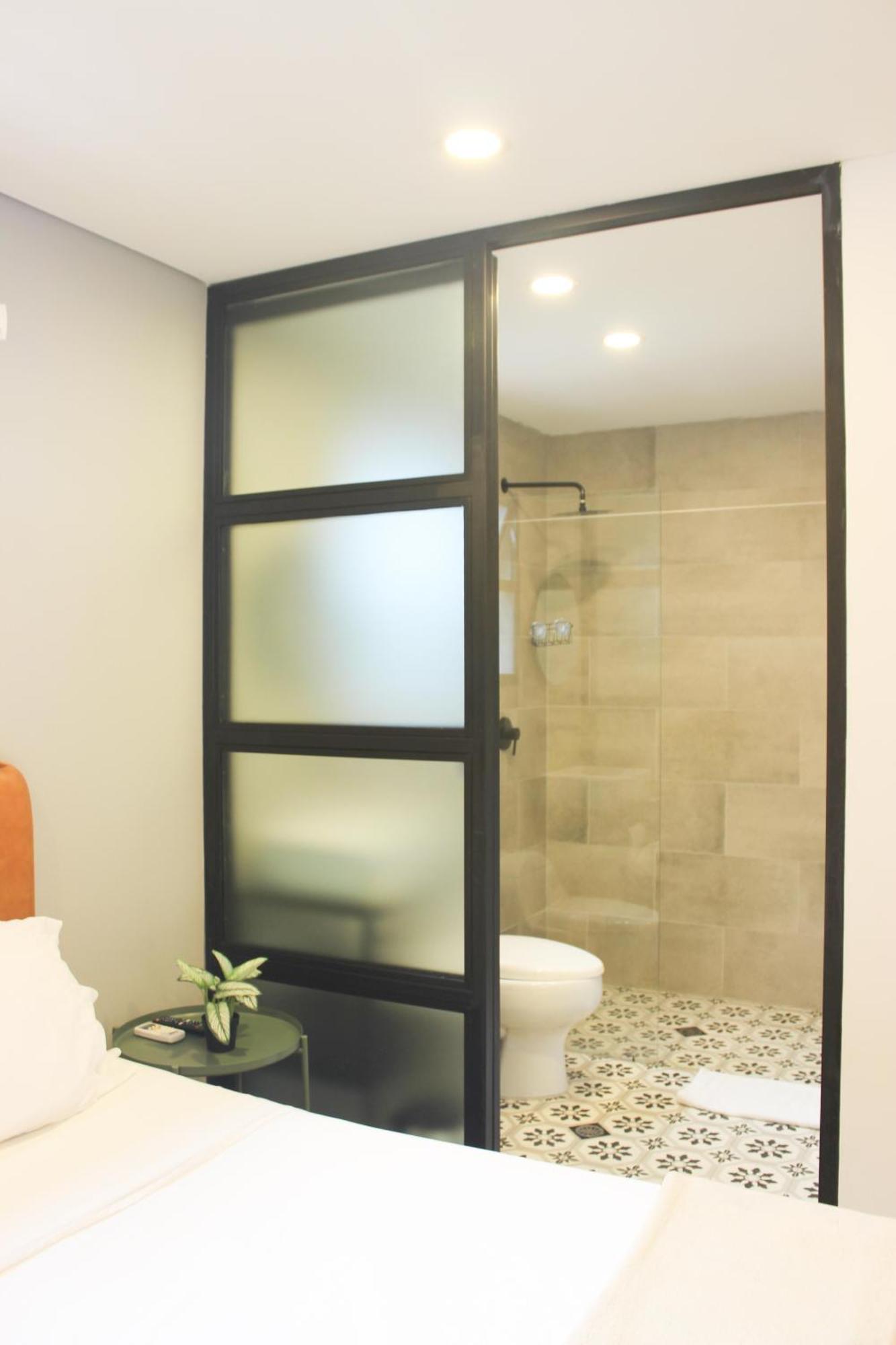 574 Hotel ميديلين الغرفة الصورة