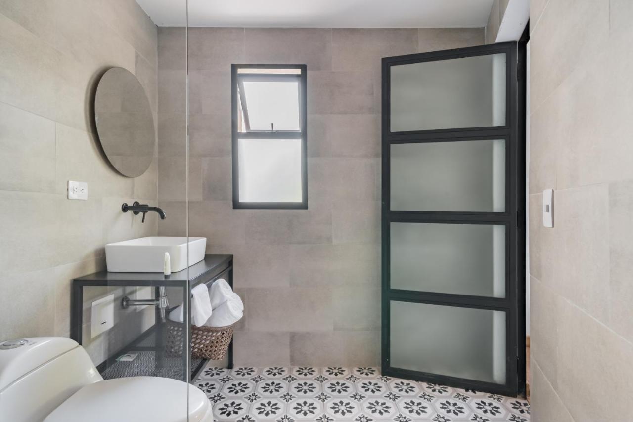 574 Hotel ميديلين المظهر الخارجي الصورة